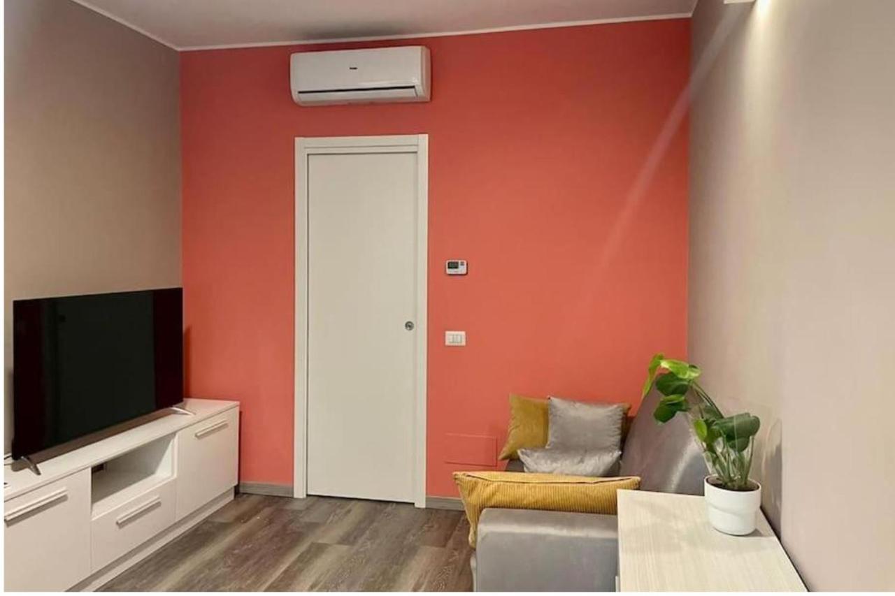Appartamento In Centro A Milano Con A/C & Wi-Fi Exterior foto