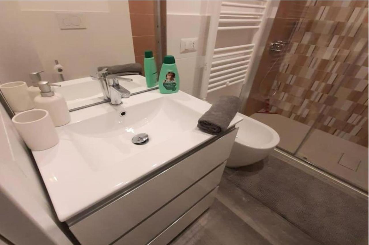 Appartamento In Centro A Milano Con A/C & Wi-Fi Exterior foto